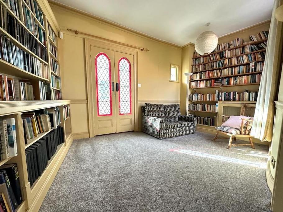 Large Georgian House In Heart Of Exeter Villa ภายนอก รูปภาพ